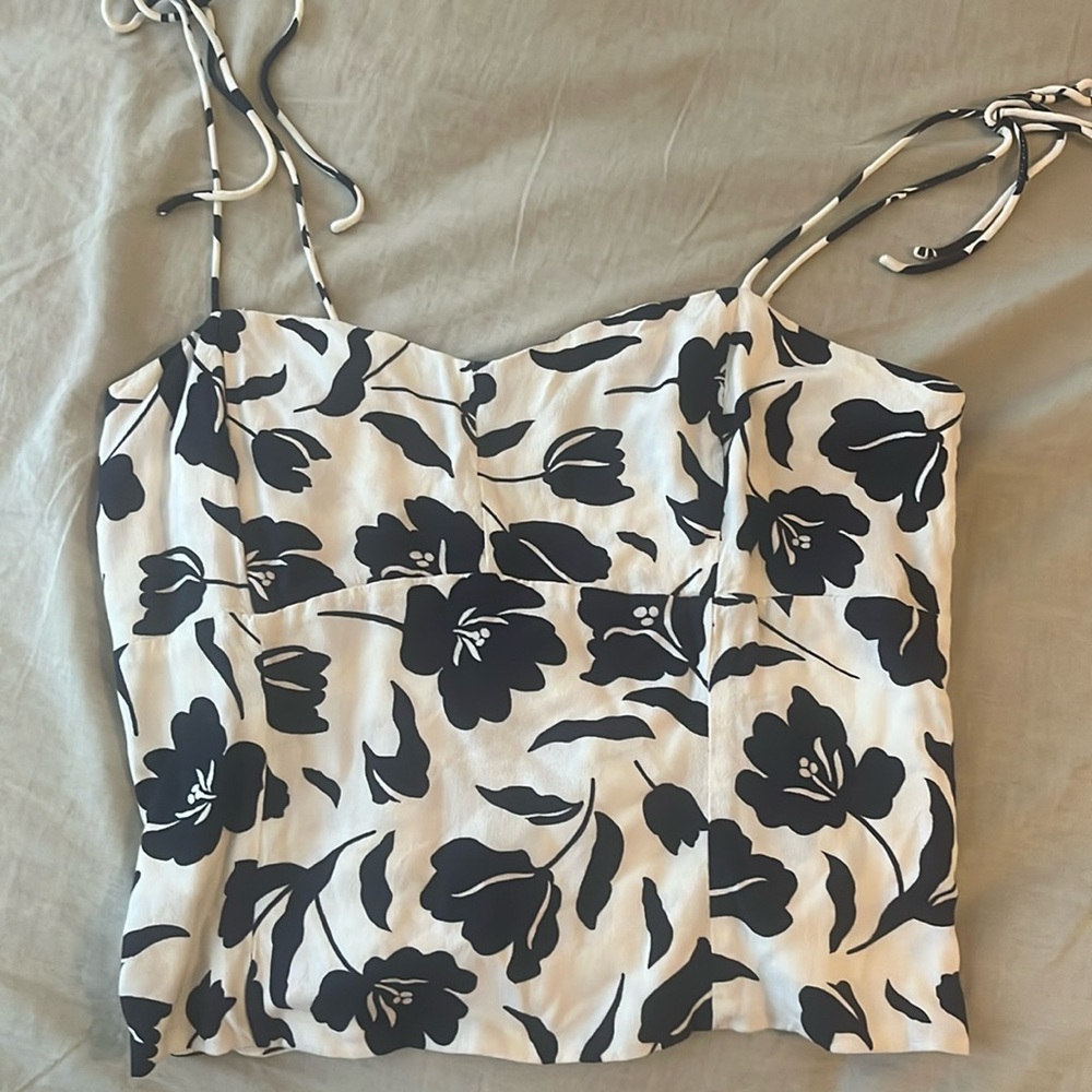 Old navy floral top